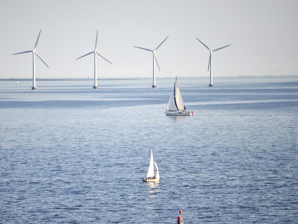 Eoliennes en mer. Bhart9070_Pixabay